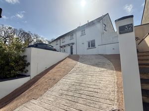 Photo 1- click for photo gallery